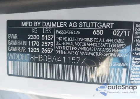 2011 Mercedes-Benz E 350 4Matic z USA, uszkodzony, nr VIN WDDHF8HB3BA411577